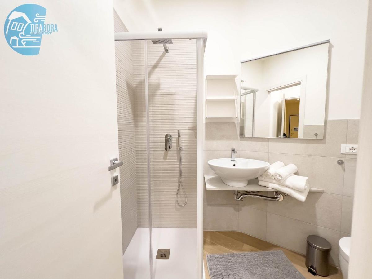 トリエステSlataper 9 Tirabora Short Rentアパートメント エクステリア 写真